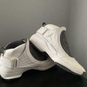 Jordan 19 Retro White Flint Grey